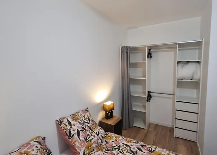 L'opale Entier Bien Place Лурд